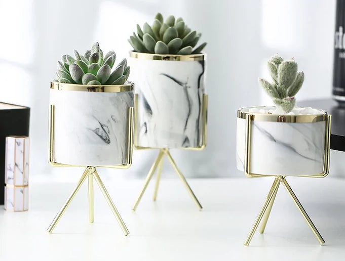 Ceramic Iron Art Vase